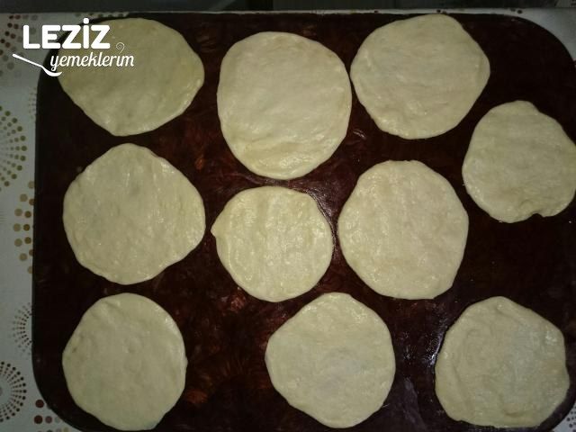 Tahinli Rulo Çörek Tarifi