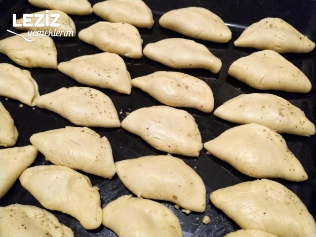 Midye Tatlısı Tarifi (Resimli Anlatım)