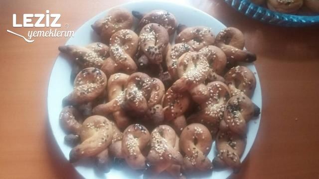 Kıyır Kıyır Tuzlu Kurabiye Tarifi