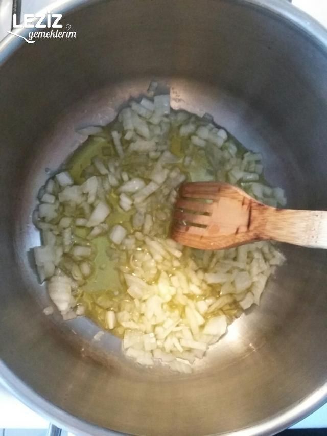 Kuşbaşı Etli Taze Bamya Yemeği