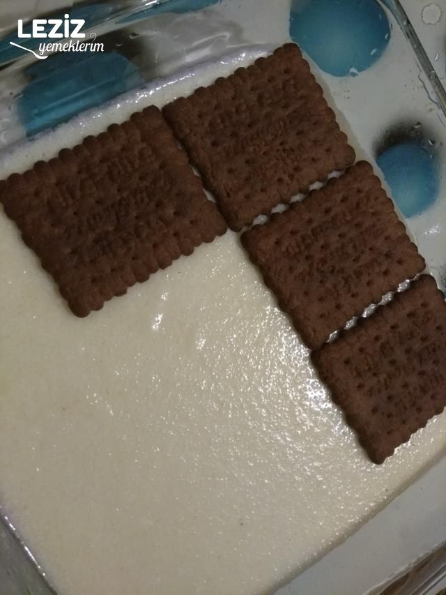 Sütlü İrmik Tatlısı