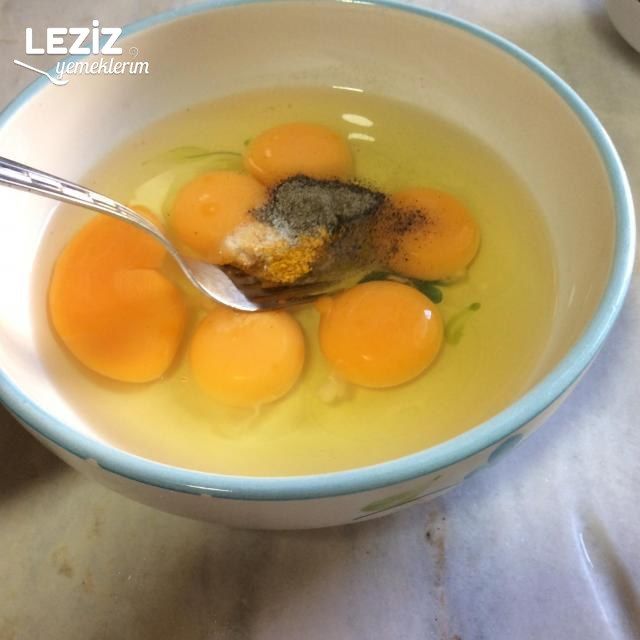 Patatesli Omlet Nasıl Yapılmalı?