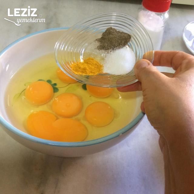 Patatesli Omlet Nasıl Yapılmalı?