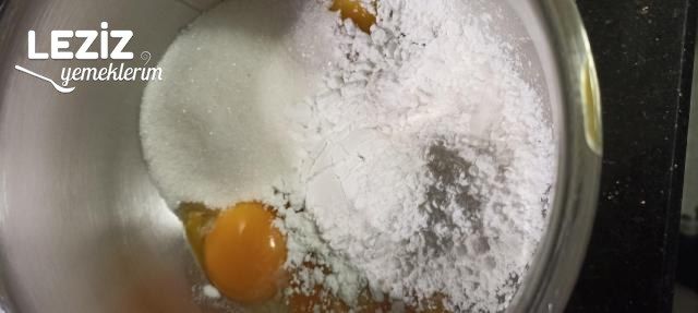 Kremalı Kolay Cupcake Tarifi