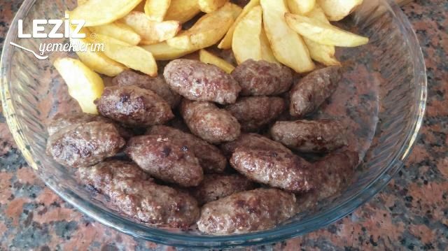 Nefis İzmir Köfte