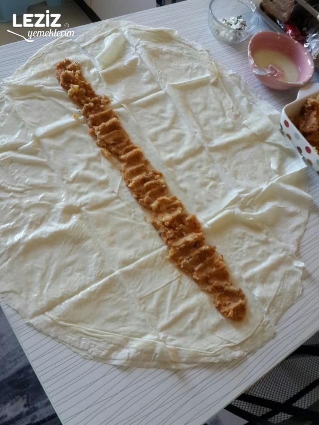 Hazır Yufka İle Patatesli Börek