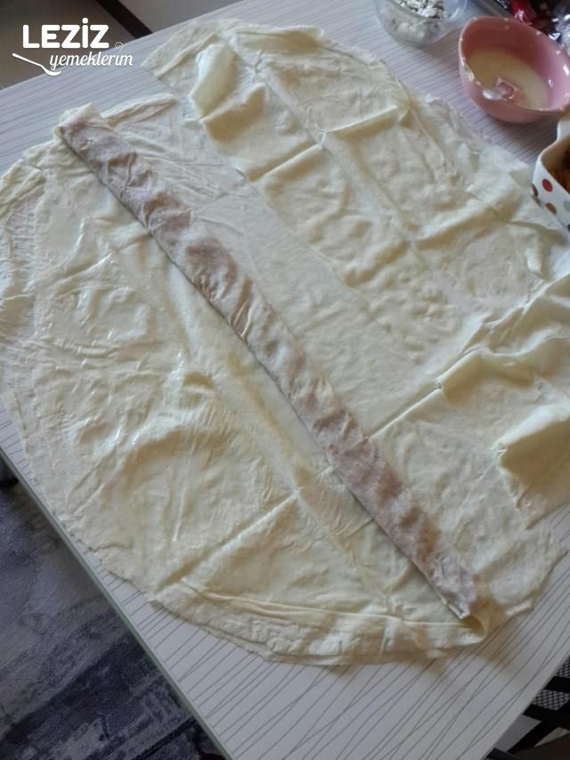 Hazır Yufka İle Patatesli Börek