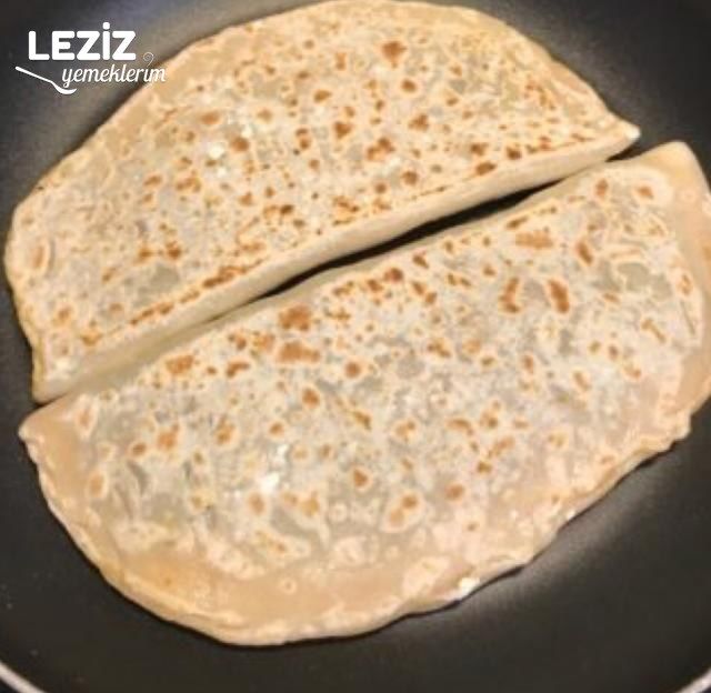 Tavada Pratik Ispanaklı Börek