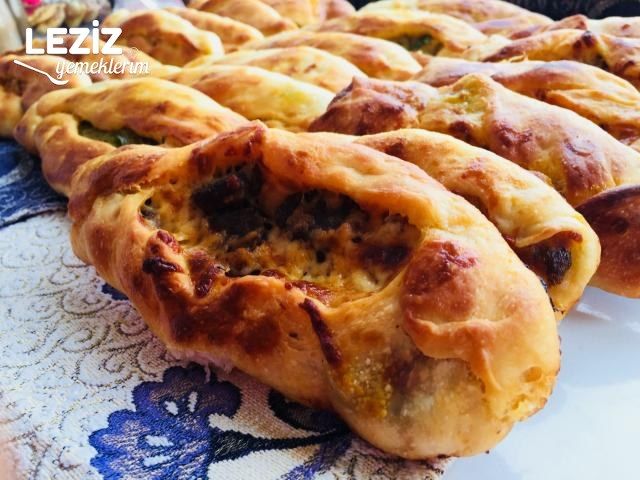 Karışık Ev Yapımı Pideler