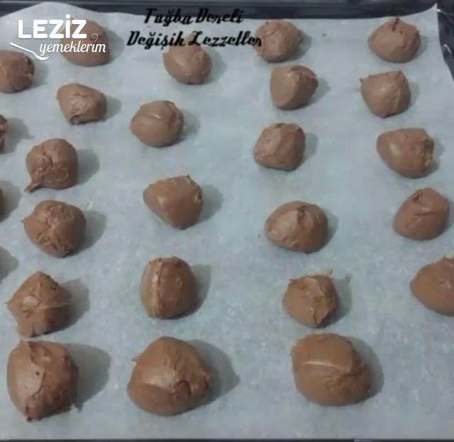 Dark Profiterol