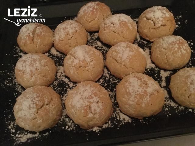 Elmalı Kurabiye Tarifi (Limon Sıkacağında)