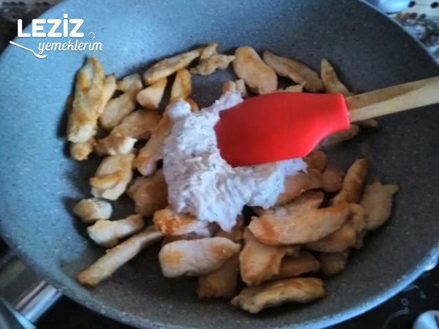 Kremalı Tavuk Tarifi