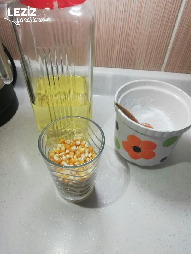 Patlamış Mısır