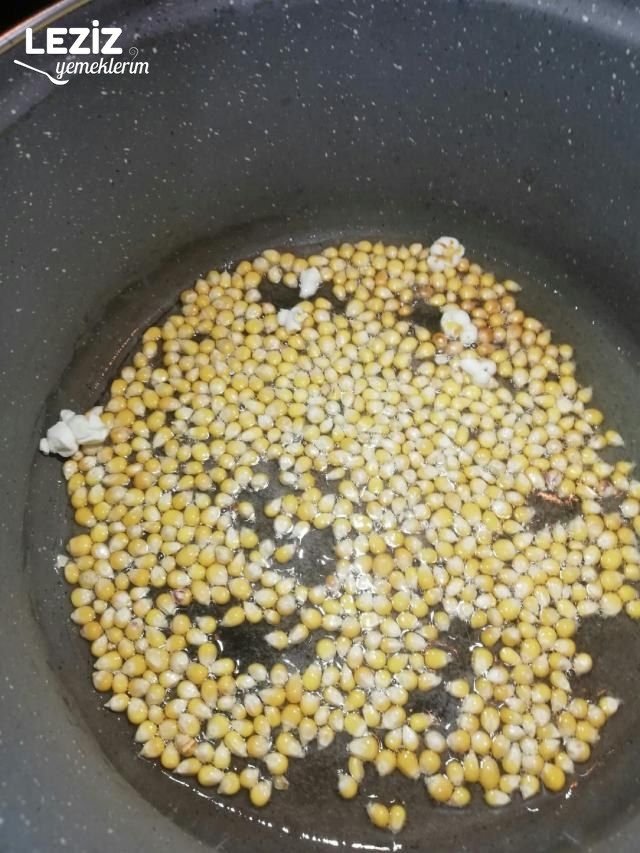 Patlamış Mısır