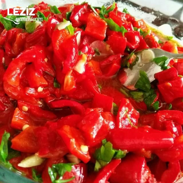 Közlenmiş Kapya Biber Turşusu