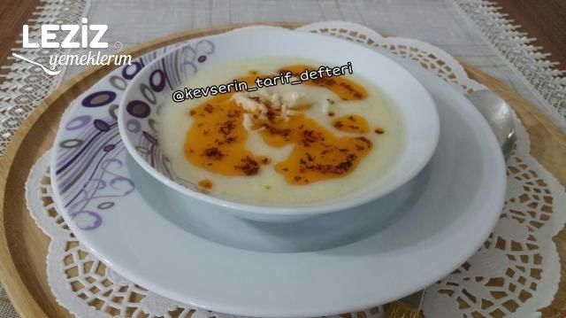 Tavuklu Yalancı Paça Çorbası Tarifi