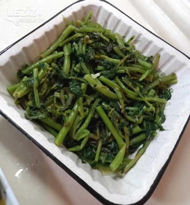 Hardal Otu Salatası