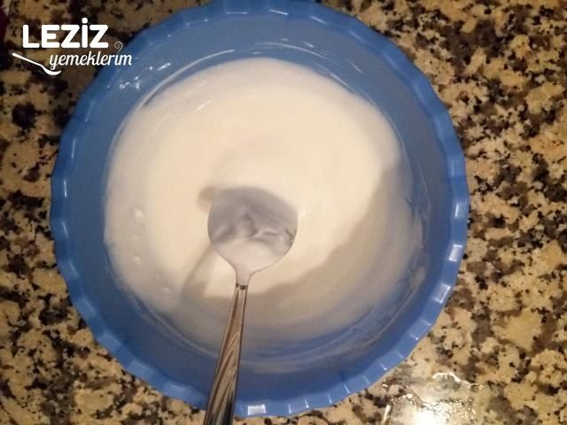 Mantı Tadında Nefis Yoğurtlu Makarna