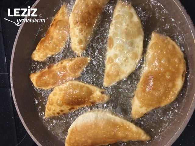Tam Ölçülü Çiğ Börek Tarifi