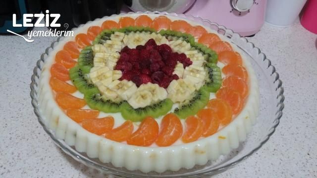 Meyveli Jöleli Tart Pasta