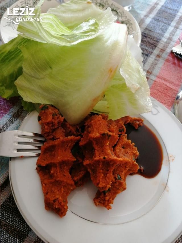 Ceviz Soslu Çiğ Köfte