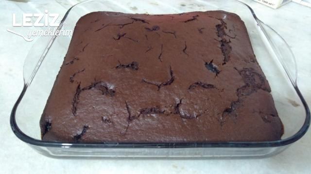 Vişneli Browni Kek