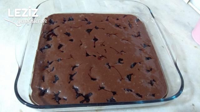 Vişneli Browni Kek