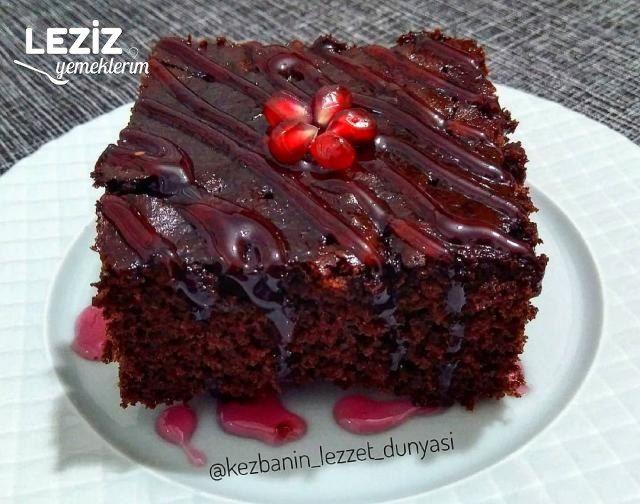 Vişneli Browni Kek