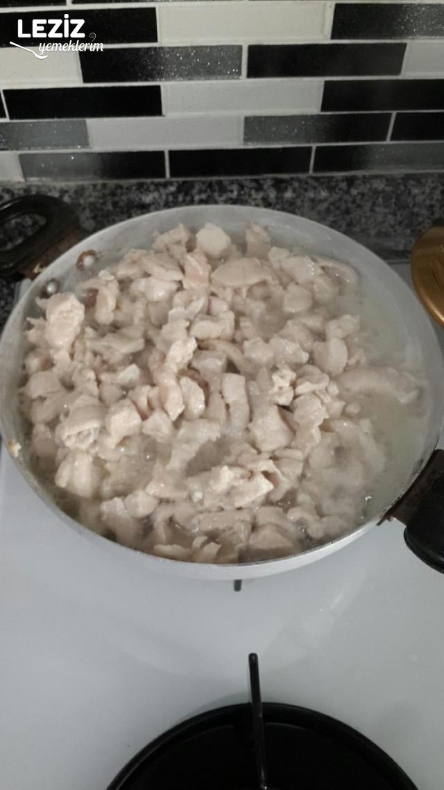 Toprak Kapta Tavuk Yemeği
