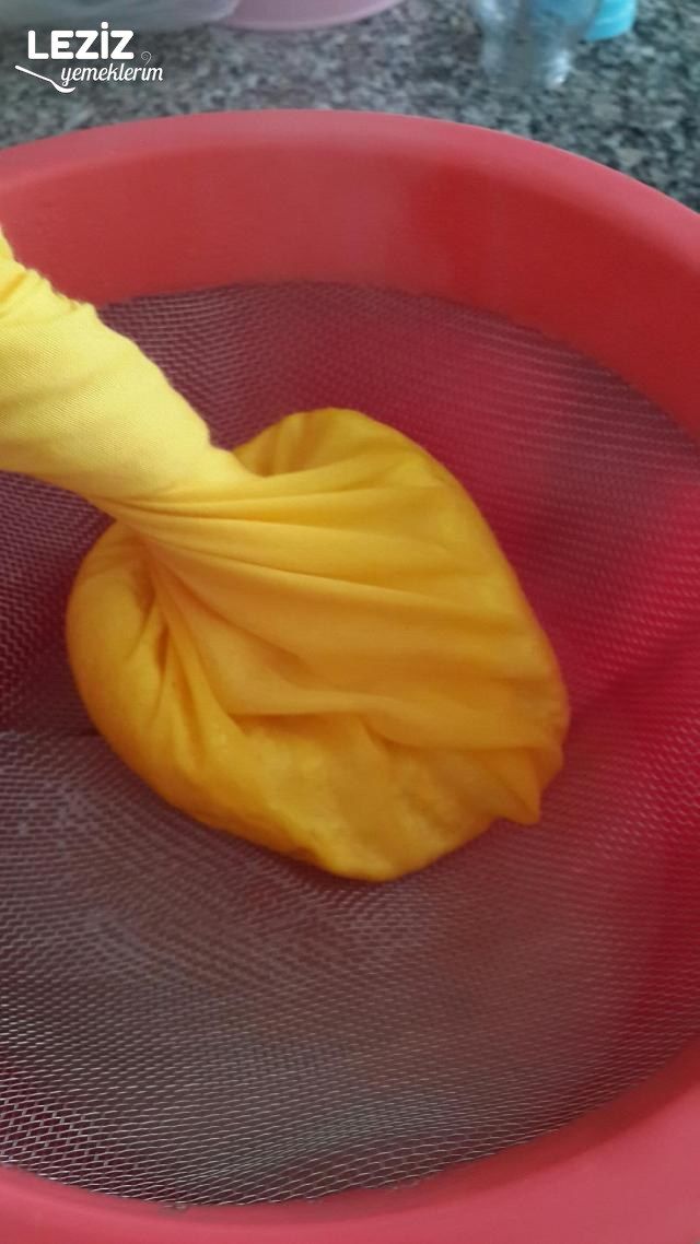Ev Yapımı Peynir