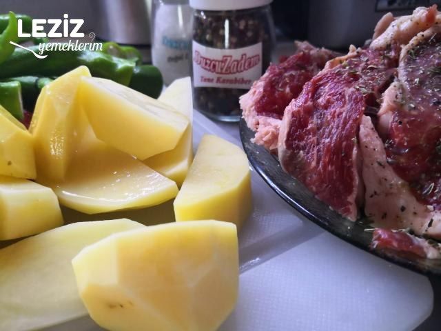 Fırın Poşetinde Biftek