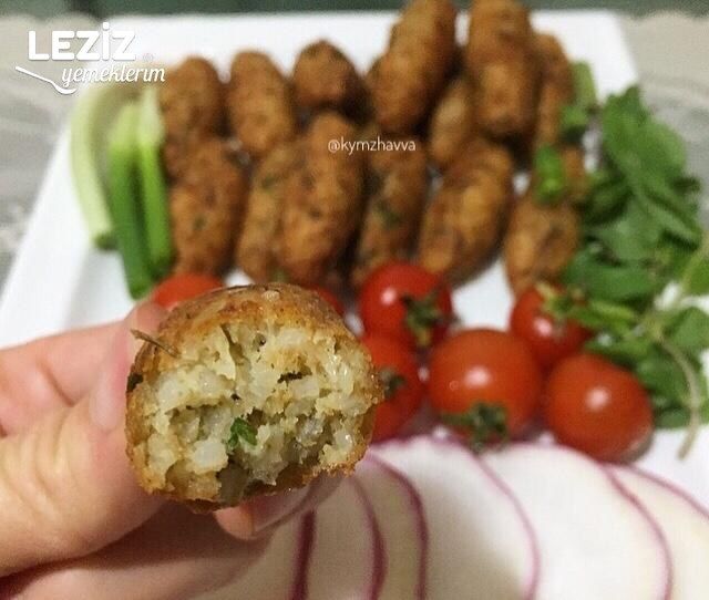 Artan Pilavı Değerlendirmenin En Güzel Yolu Pirinç Pilavı Köftesi