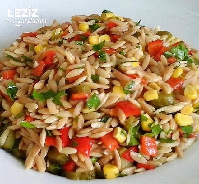Şehriye Salatası Nasıl Yapılır