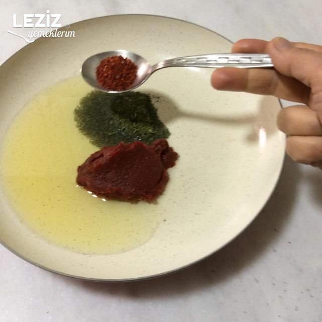Hatay Usulü Zeytinyağlı Lahana Sarması Tarifi