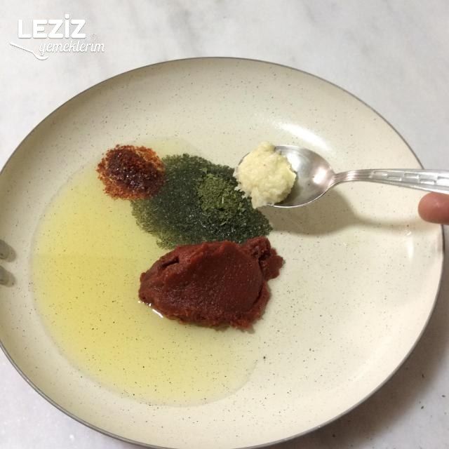 Hatay Usulü Zeytinyağlı Lahana Sarması Tarifi