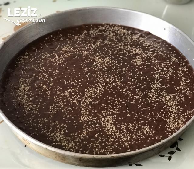 Kakaolu Susamlı Kek
