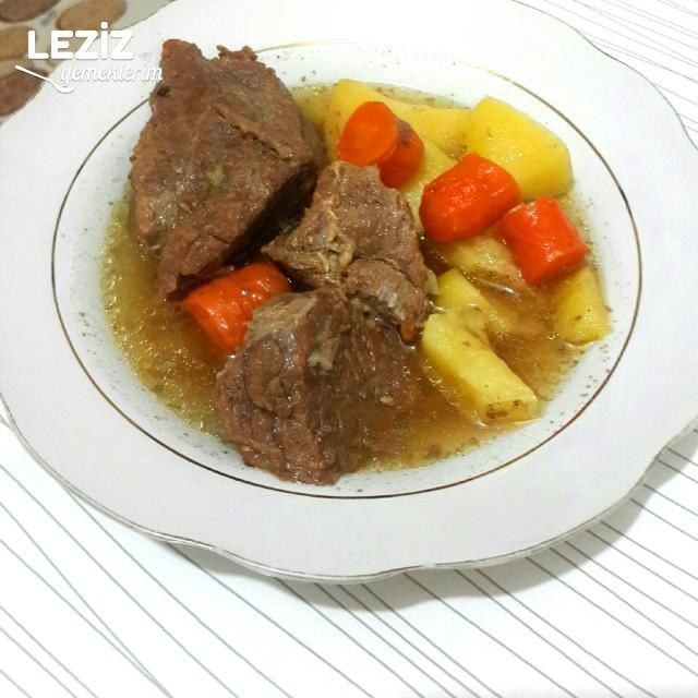 Lokum Kıvamında Et Haşlama