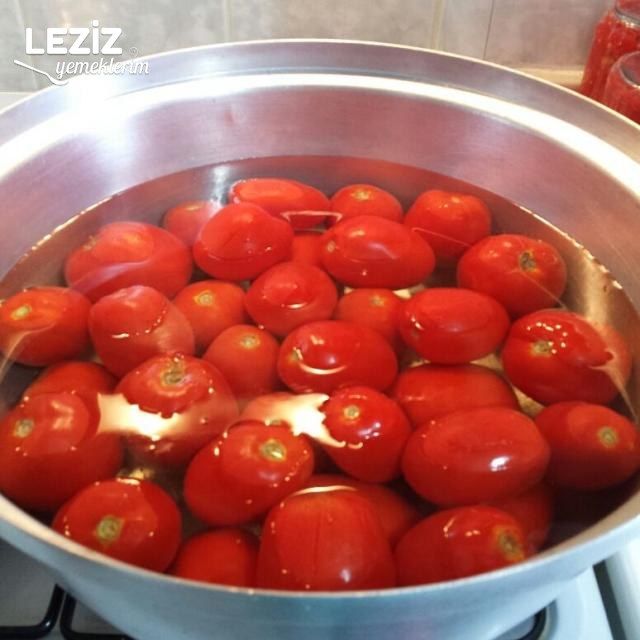Kışlık Domates Sosu Konservesi