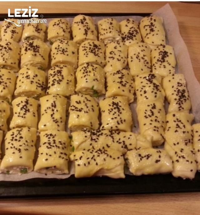 Peynirli Yumuşak Rulo Poğaça