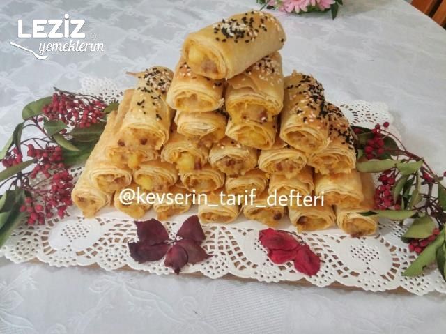 Çıtır Çıtır Kıymalı Patatesli Börek