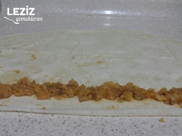 Çıtır Çıtır Kıymalı Patatesli Börek