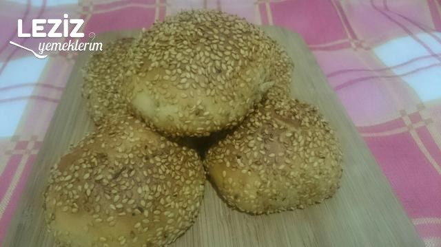 Susamlı Poğaça