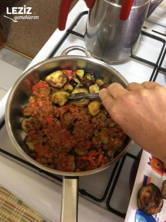 Kıymalı Patlıcan Oturtma
