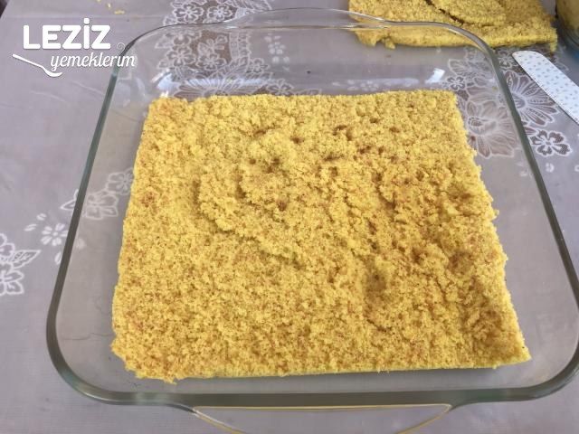 Zerdeçallı Pasta