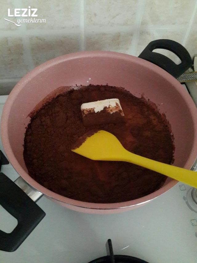 Pişmeyen Rulo Pasta