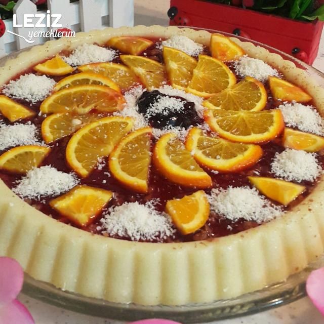 Orman Meyveli İrmik Tatlısı