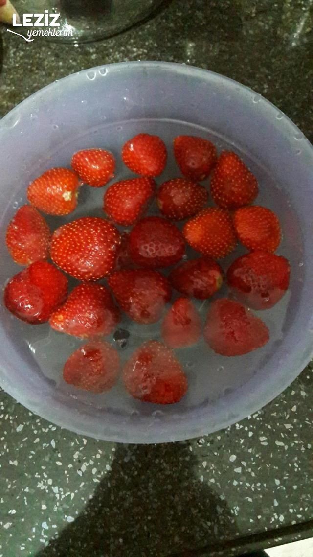 Çilekli Kedi Dili Rüyası