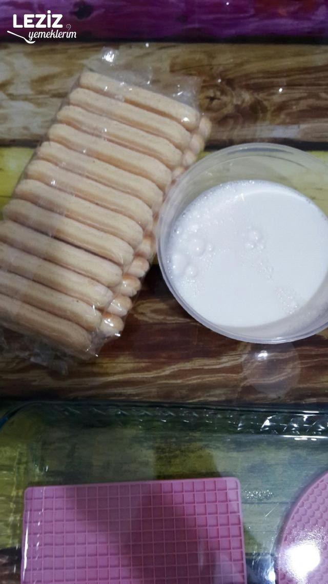 Çilekli Kedi Dili Rüyası