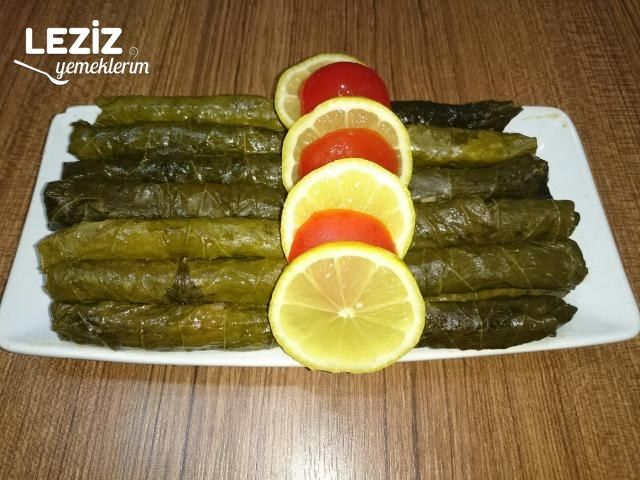 Zeytinyağlı Yaprak Sarma (Bulgurlu Ve Pirinçli)