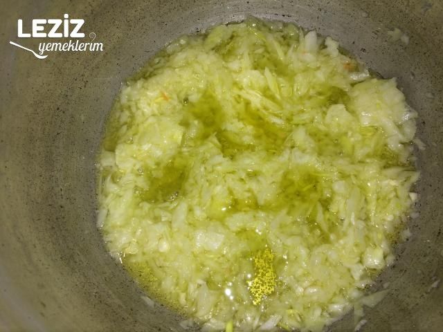 Efsane Mercimek Çorbası Tarifi